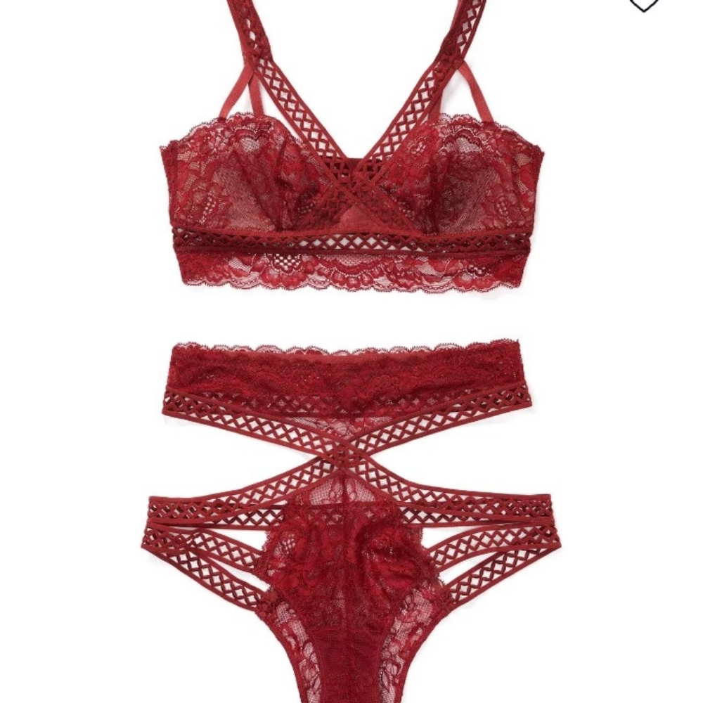 Adore Me lingerie, 36B/M